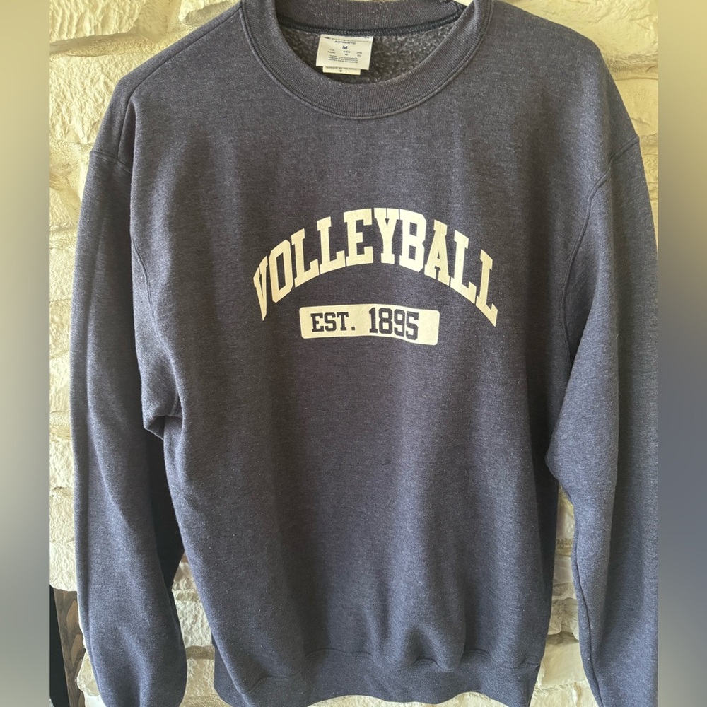 Champion Unisex Volleyball Sweatshirt - size M